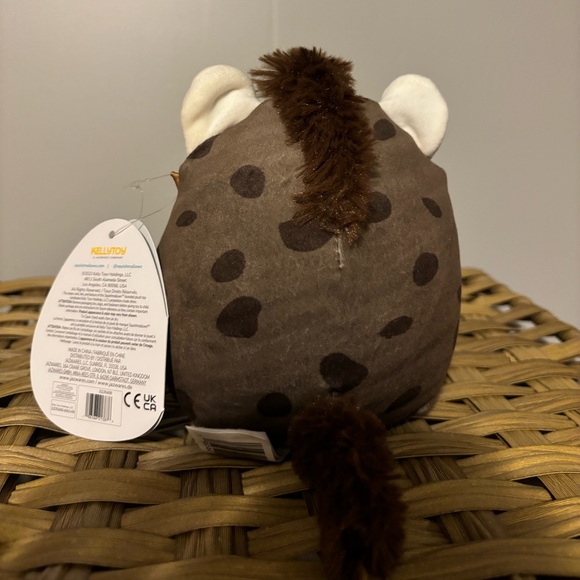 Amaro the hyena squishmallow - Picture 2 of 2